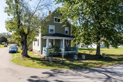 626 Sterner St, Confluence Boro PA, listed by Carol Cawley